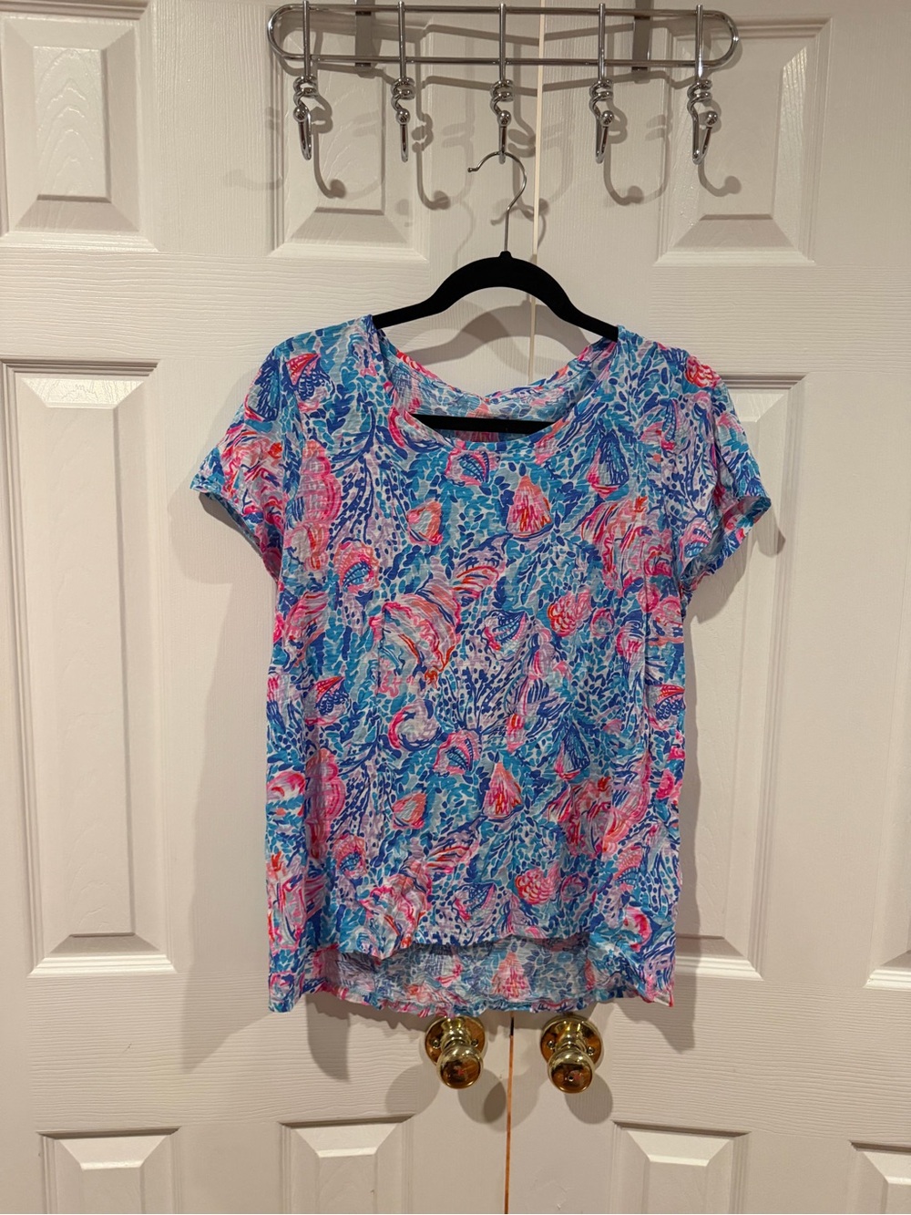 Lilly Pulitzer Etta Scoop Neck Tee